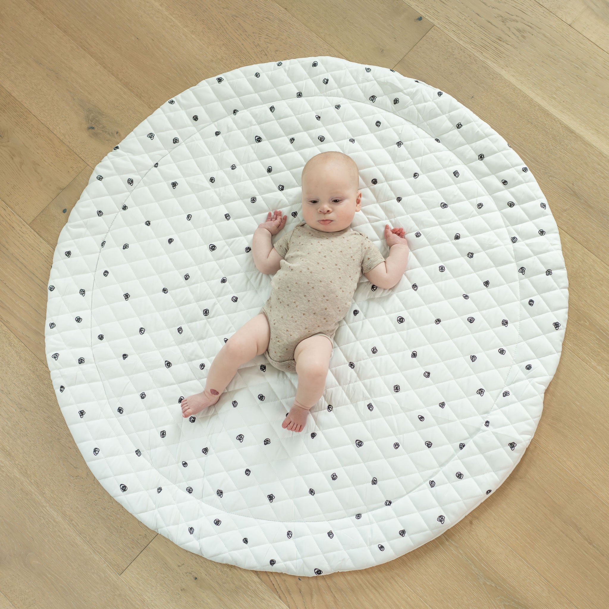 How Long to Leave Baby on Playmat: Tips for Safe Playtime