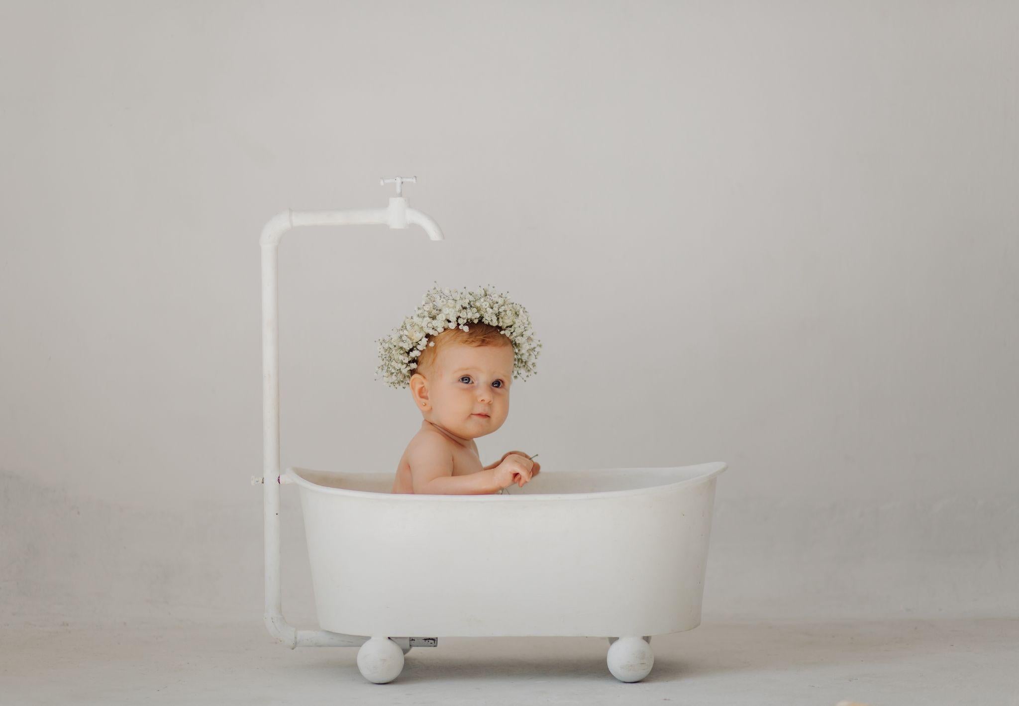 Finding the Perfect Bath for Your Newborn