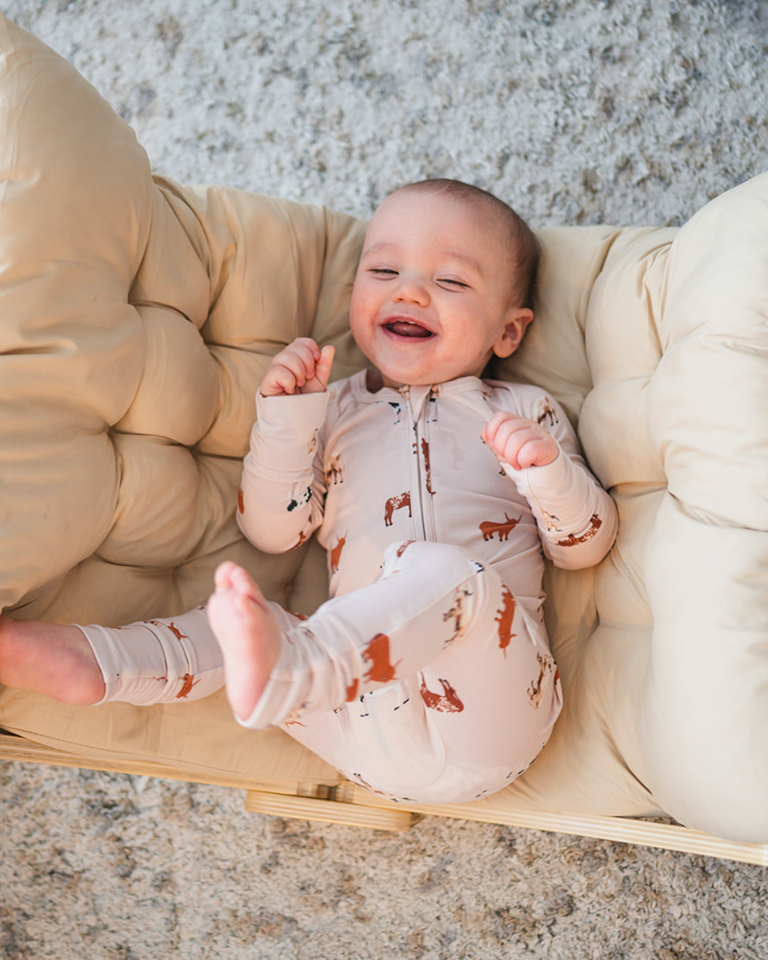 Climbing Arch Cushion - Poppyseed Play