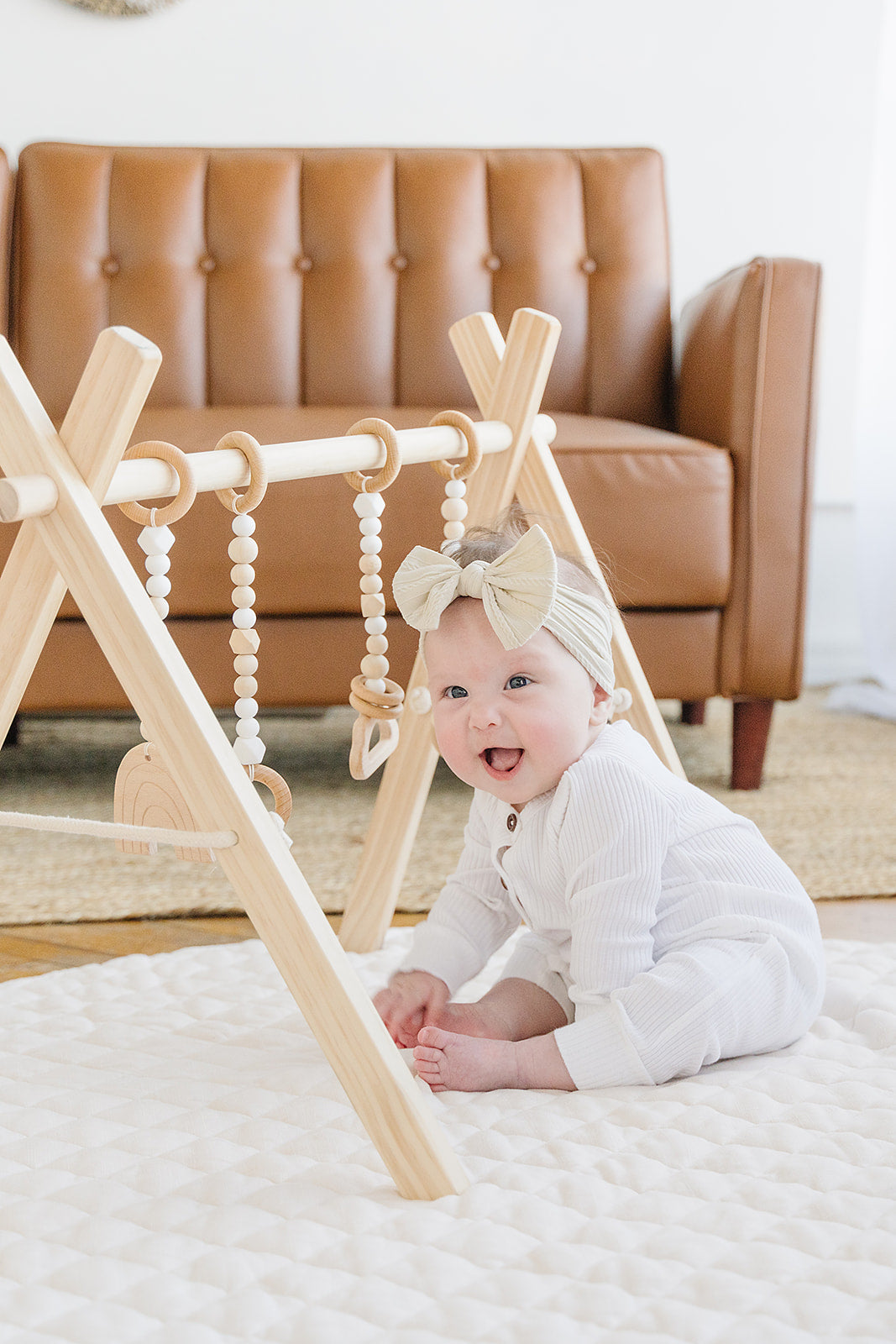 aby Lying on Linen Infant Play Mat